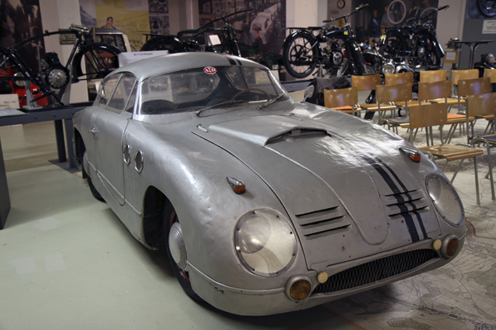 DKW